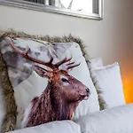 Your Lapland Adventure Base شقة