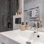 Your Lapland Adventure Base רובניימי